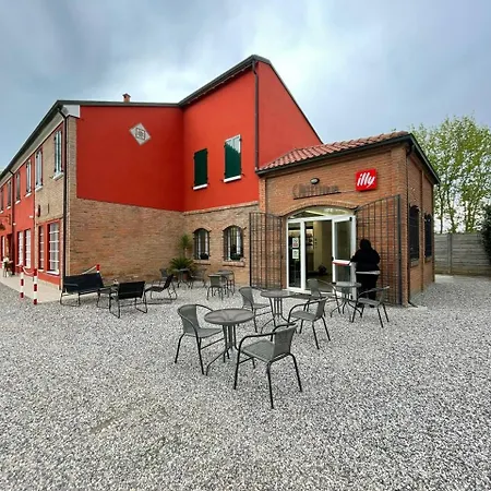 Ca Rossa 3*