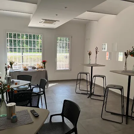 Ca Rossa بيت ضيافة Bondeno